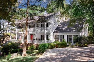 1403 Bramblewood Drive, Huntsville, AL 35801