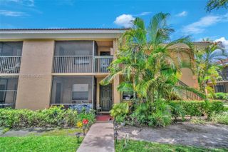 767 NW 104th Avenue 203, Pembroke Pines, FL 33026