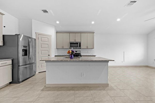 4903 Pine Haven Lane, Fresno, TX 77545