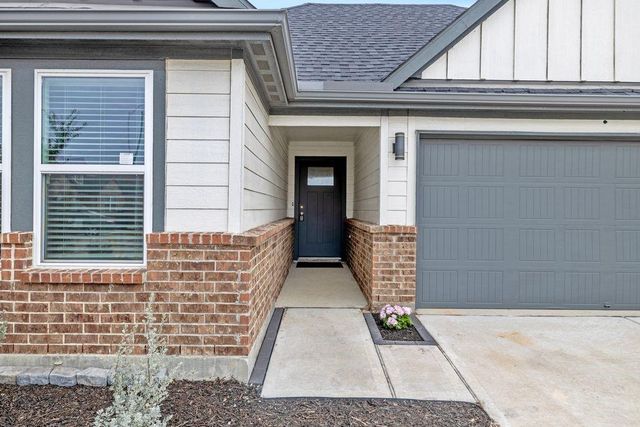 4903 Pine Haven Lane, Fresno, TX 77545