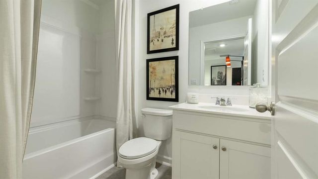 2817 Georgia Aster NW Way 48, Atlanta, GA 30318