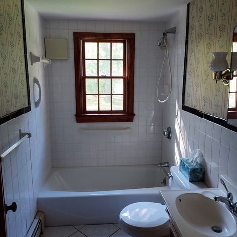 47 Wardson Cir, Rockland, MA 02370