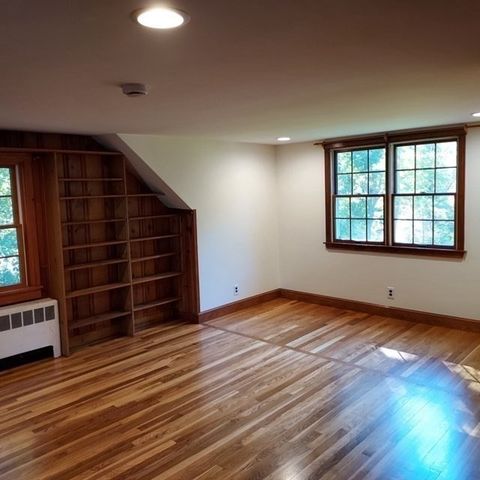 47 Wardson Cir, Rockland, MA 02370