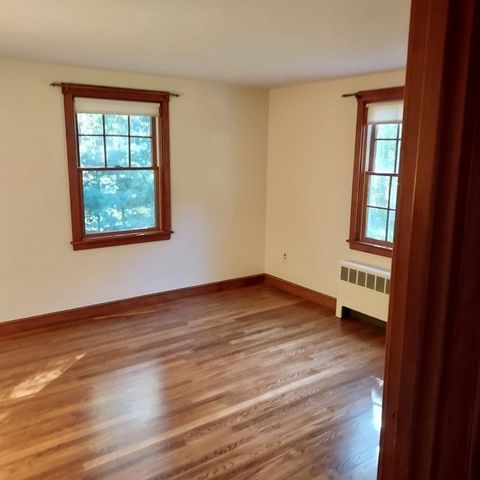 47 Wardson Cir, Rockland, MA 02370
