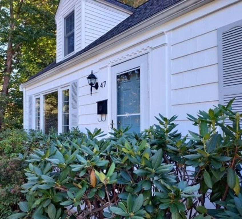 47 Wardson Cir, Rockland, MA 02370