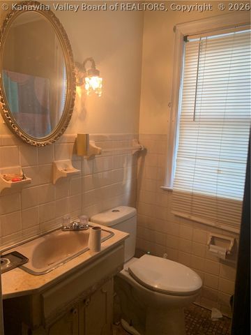 4207 Venable Avenue, Charleston, WV 25304