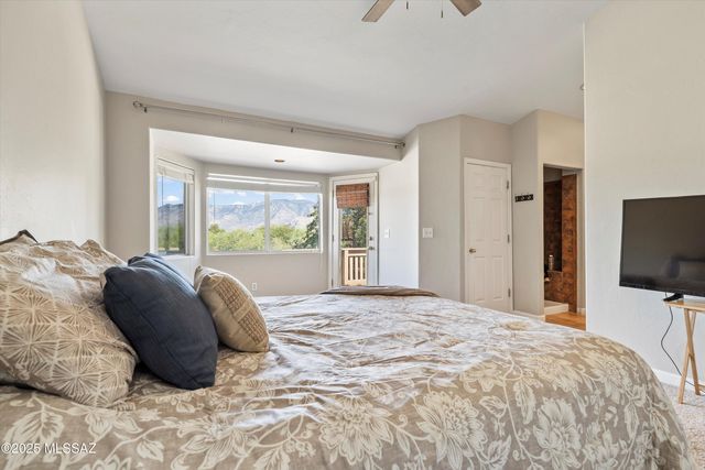 12734 N Pioneer Way, Tucson, AZ 85755