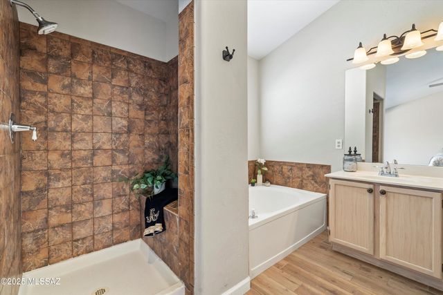 12734 N Pioneer Way, Tucson, AZ 85755