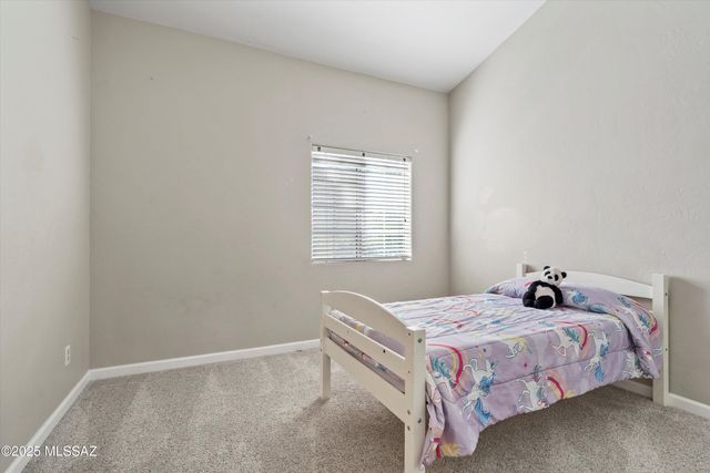 12734 N Pioneer Way, Tucson, AZ 85755