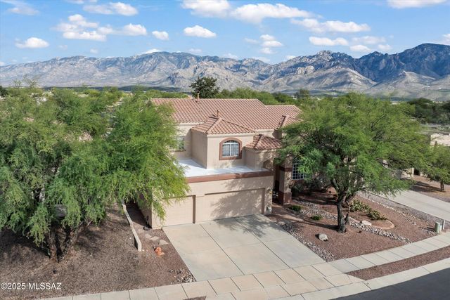 12734 N Pioneer Way, Tucson, AZ 85755