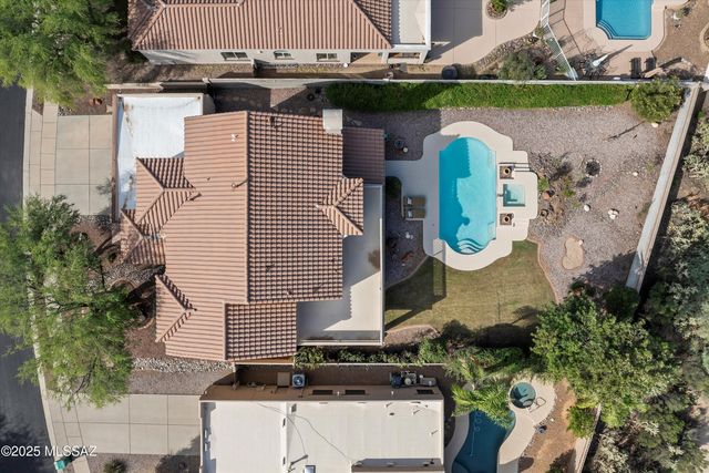 12734 N Pioneer Way, Tucson, AZ 85755