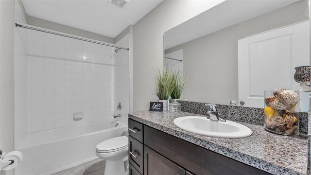 2146 OLD MINING ROAD, Lakeland, FL 33801