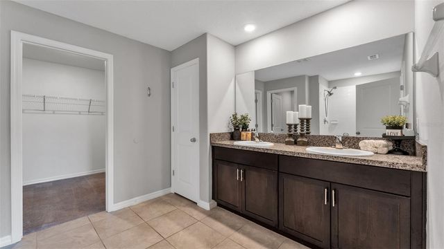 2146 OLD MINING ROAD, Lakeland, FL 33801