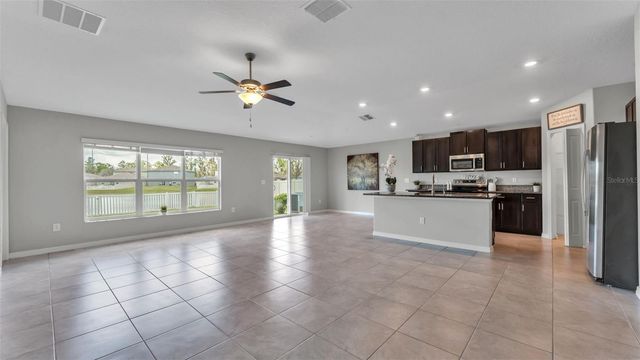 2146 OLD MINING ROAD, Lakeland, FL 33801