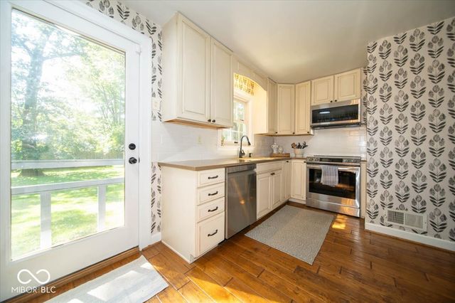 421 W Westfield Boulevard, Indianapolis, IN 46208