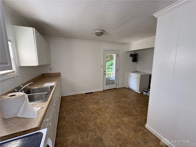 2843 Purdue Drive, Dayton, OH 45420