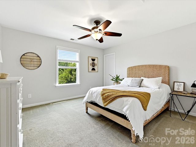 10333 Killogrin Way, Pineville, NC 28134