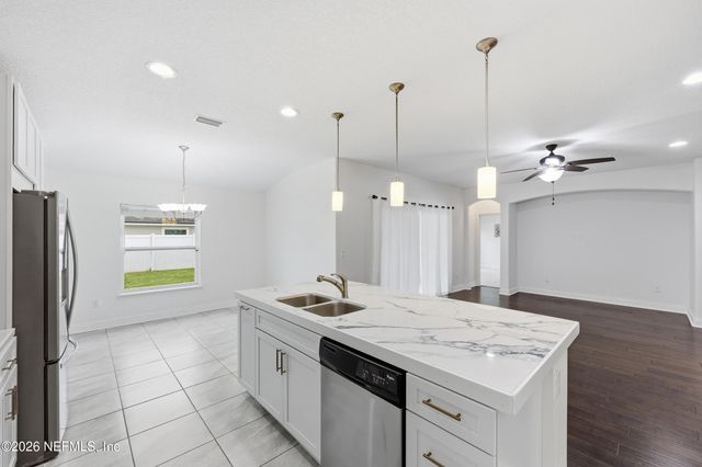 4142 SANDHILL CRANE Terrace, Middleburg, FL 32068