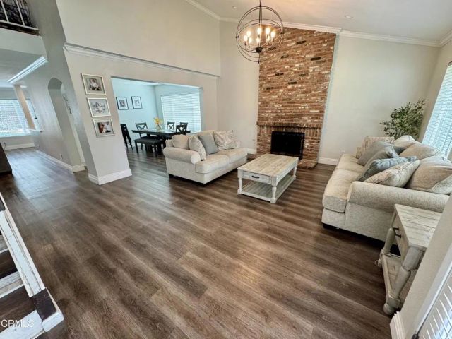 571 Citation Way, Thousand Oaks, CA 91320