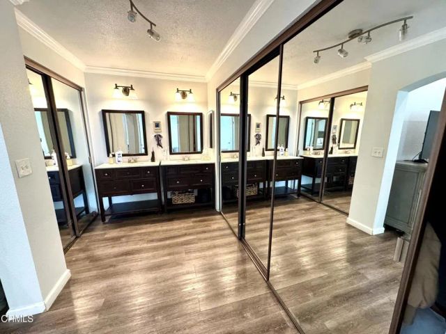 571 Citation Way, Thousand Oaks, CA 91320