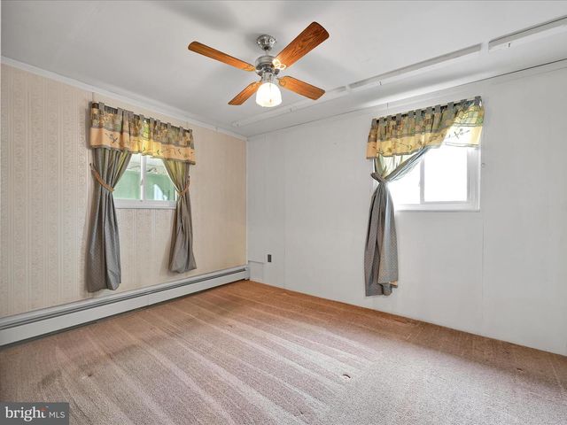 542 E LINCOLN AVE, Myerstown, PA 17067