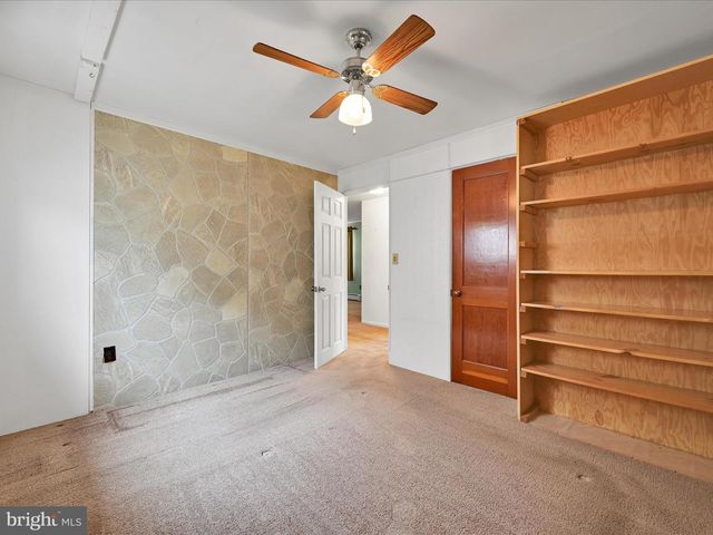 542 E LINCOLN AVE, Myerstown, PA 17067