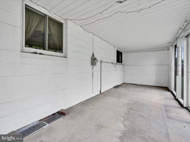 542 E LINCOLN AVE, Myerstown, PA 17067