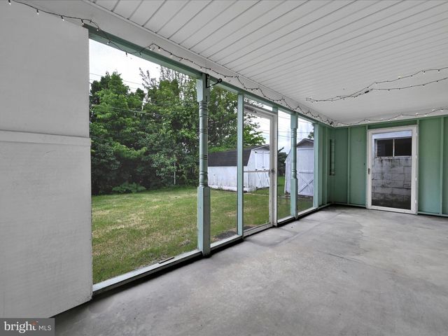 542 E LINCOLN AVE, Myerstown, PA 17067