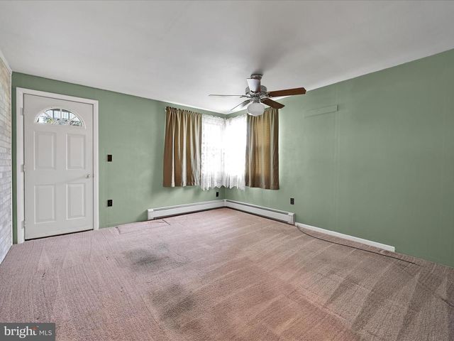 542 E LINCOLN AVE, Myerstown, PA 17067