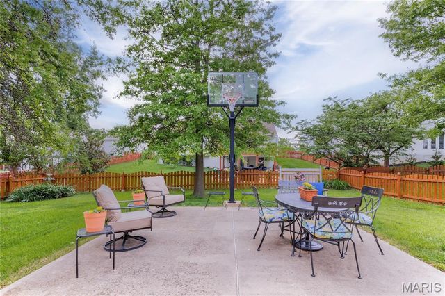 1455 Amber Wave Drive, O'fallon, MO 63366