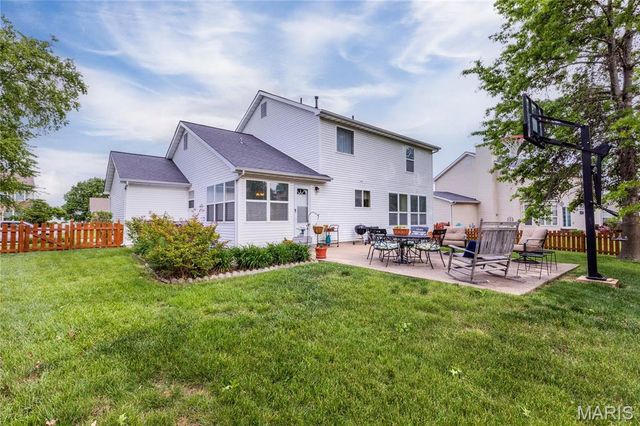 1455 Amber Wave Drive, O'fallon, MO 63366