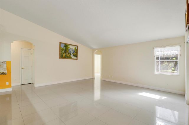 2085 SW Aladdin Street, Port St. Lucie, FL 34953