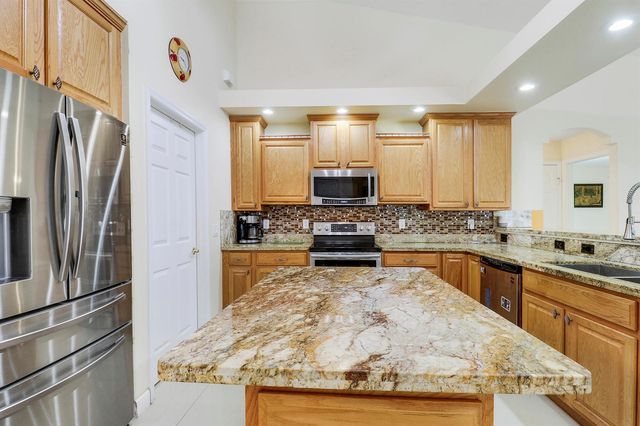 2085 SW Aladdin Street, Port St. Lucie, FL 34953