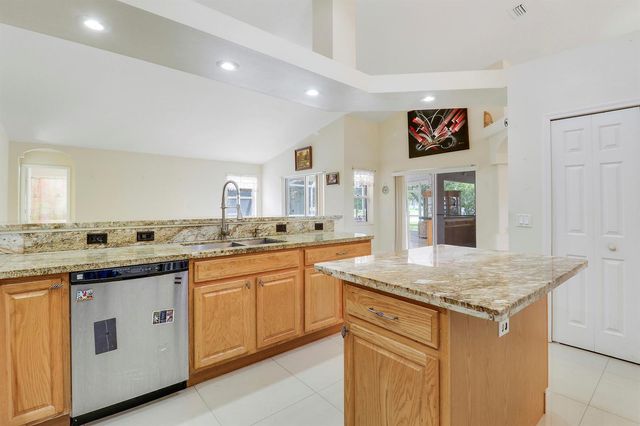 2085 SW Aladdin Street, Port St. Lucie, FL 34953