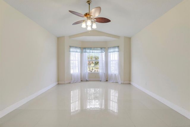 2085 SW Aladdin Street, Port St. Lucie, FL 34953