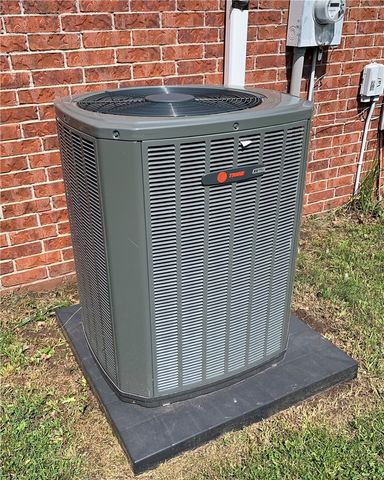 803 Jon Drive, Bentonville, AR 72712