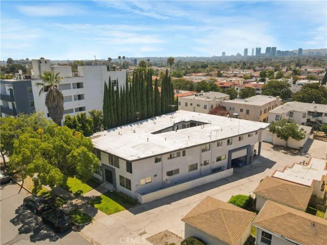 1117 S Spaulding, Los Angeles, CA 90019