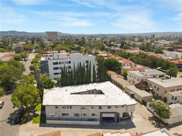 1117 S Spaulding, Los Angeles, CA 90019