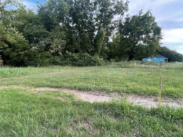 307 Fredonia Street, Muskogee, OK 74403