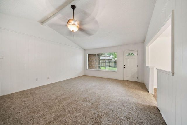 8 Flint Street, Conroe, TX 77301