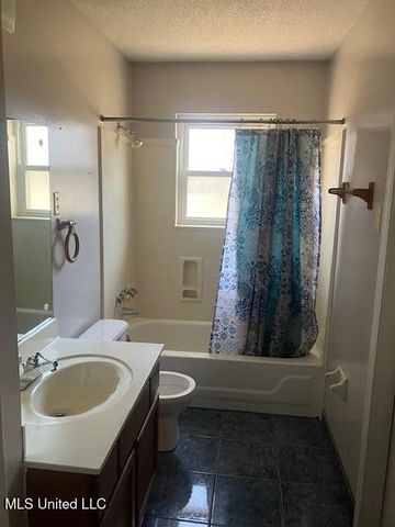 6770 Northwood Cove, Horn Lake, MS 38637