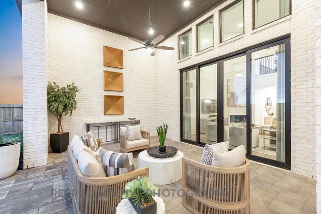 307 Barbet Court, Montgomery, TX 77316