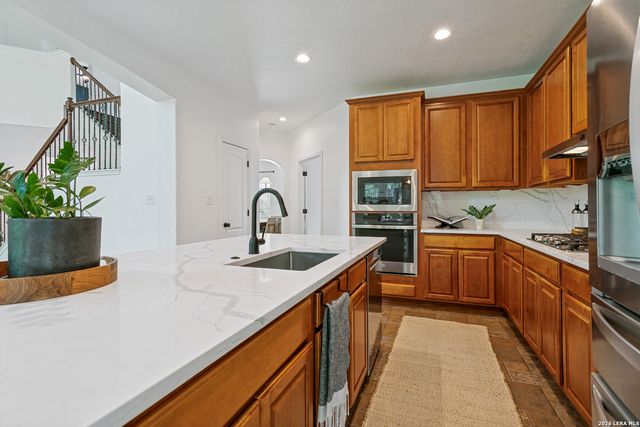 1106 WALKERS WAY, San Antonio, TX 78216