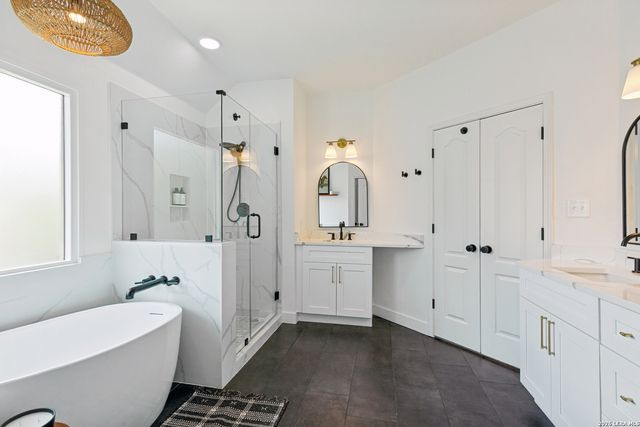 1106 WALKERS WAY, San Antonio, TX 78216
