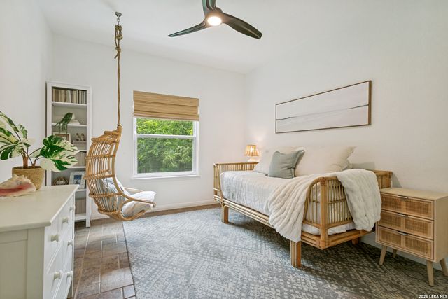 1106 WALKERS WAY, San Antonio, TX 78216