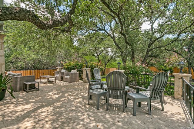 1106 WALKERS WAY, San Antonio, TX 78216
