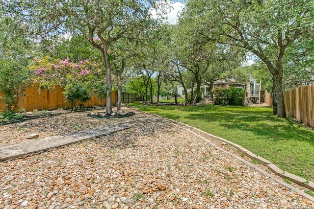 1106 WALKERS WAY, San Antonio, TX 78216