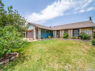 7721 Narrow Pass, Live Oak, TX 78233