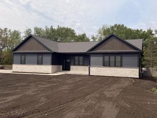 12212 Sheridan ROAD, Pleasant Prairie, WI 53158