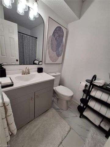 3701 Cotswold Terrace, Greensboro, NC 27410